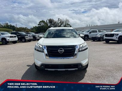 Used 2022 Nissan Pathfinder Platinum w/ Cargo Package