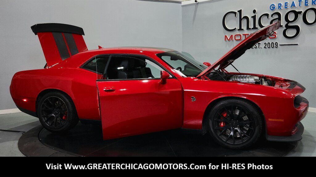 Used 2016 Dodge Challenger SRT Hellcat RWD image 14