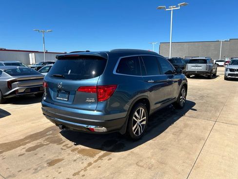 Used 2018 Honda Pilot Elite image 3