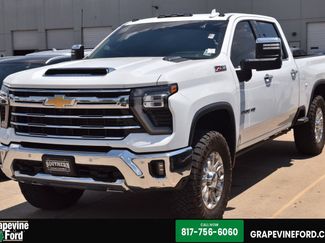Used 2025 Chevrolet Silverado 2500 LTZ w/ LTZ Premium Package AWD/4WD video 1