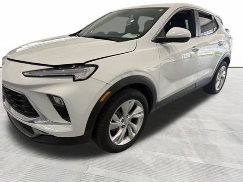 Used 2024 Buick Encore GX Preferred FWD image 3