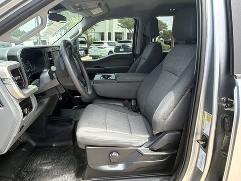 Used 2024 Ford F350 XL w/ 360-Degree Camera Package AWD/4WD image 16
