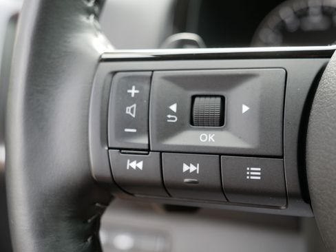Certified 2024 Nissan Pathfinder SL AWD/4WD image 28