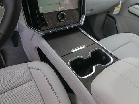 New 2026 GMC Acadia Denali w/ Super Cruise Package image 21