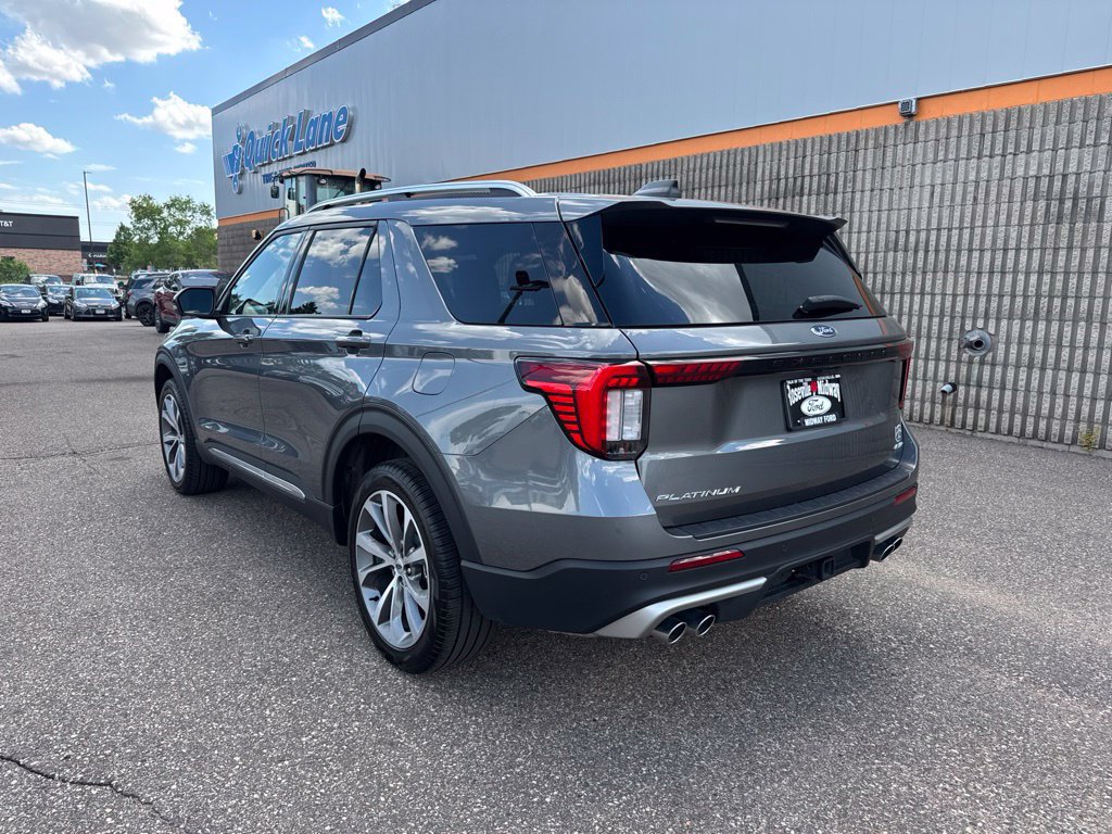 Used 2025 Ford Explorer Platinum w/ Ultimate Package AWD/4WD image 5