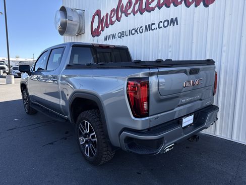 Used 2024 GMC Sierra 1500 AT4 w/ Technology Package image 8