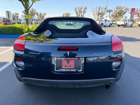 Used 2006 Pontiac Solstice Convertible w/ Power Package RWD image 4