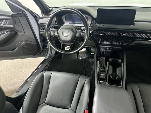 Used 2024 Honda Accord Sport image 17