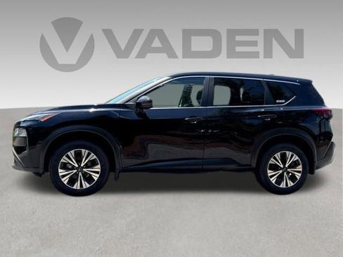 Certified 2023 Nissan Rogue SV FWD image 17