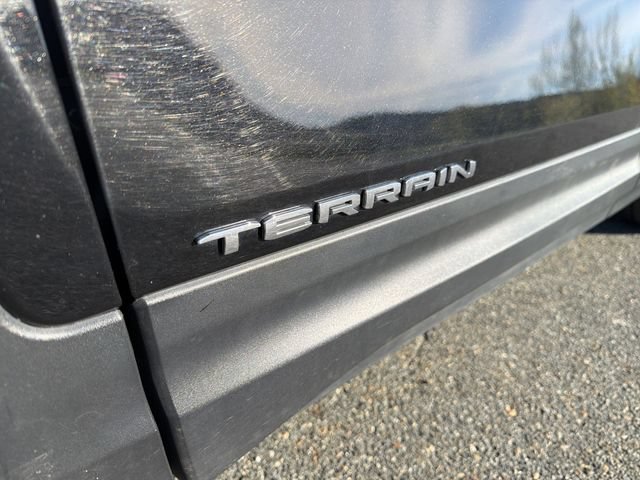 Used 2024 GMC Terrain SLT AWD/4WD image 32