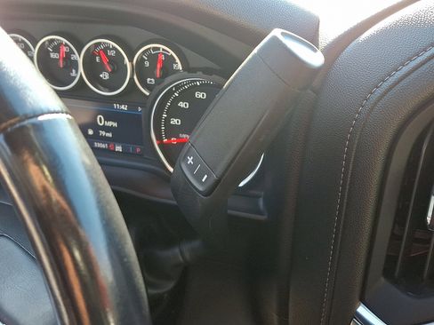 Used 2021 Chevrolet Silverado 1500 RST image 15