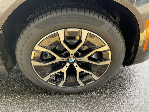 Certified 2025 BMW X3 xDrive30i w/ Premium Package image 25