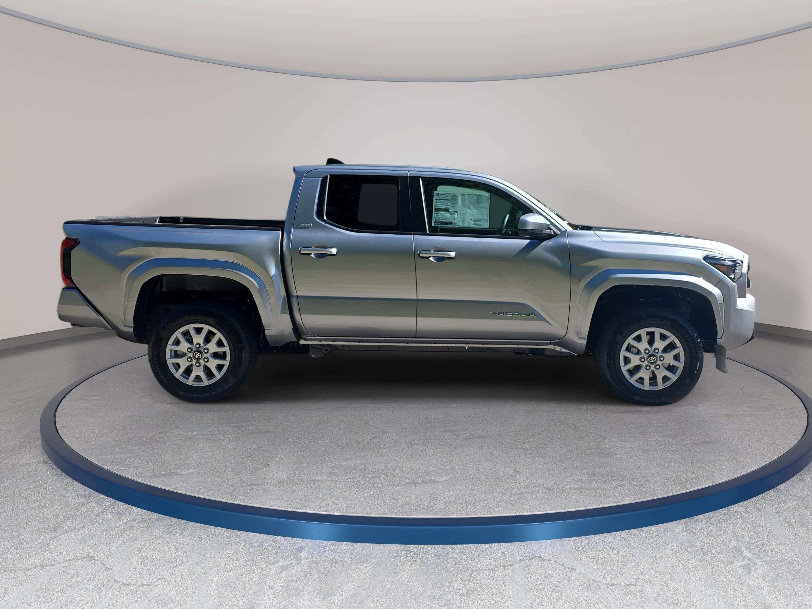 New 2026 Toyota Tacoma SR5 AWD/4WD image 4