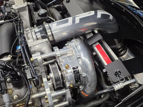 Used 2013 Chevrolet Corvette Grand Sport w/ Battery Protection Package image 3