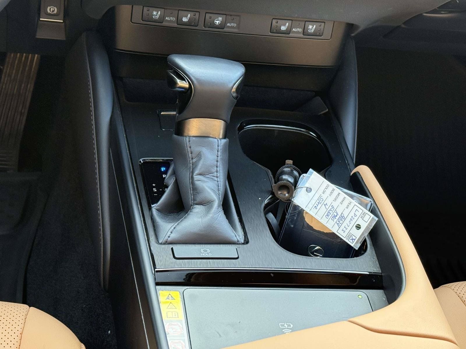 Used 2024 Lexus ES 350 w/ Premium Package FWD image 19