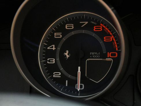 Used 2014 Ferrari California RWD image 32
