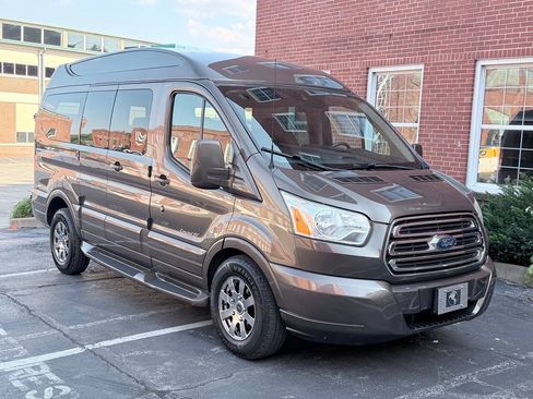 Used 2016 Ford Transit 150 XLT RWD image 6