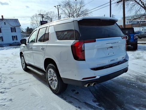 Used 2025 GMC Yukon Denali image 7