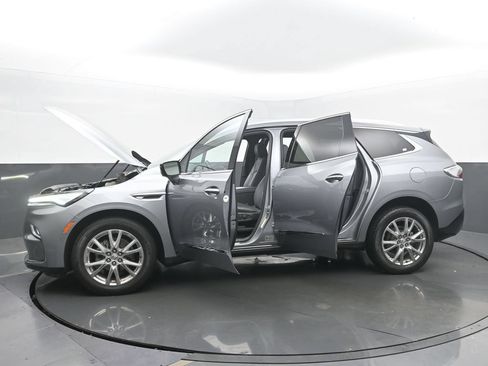 Used 2023 Buick Enclave Essence w/ Experience Buick Package AWD/4WD image 57