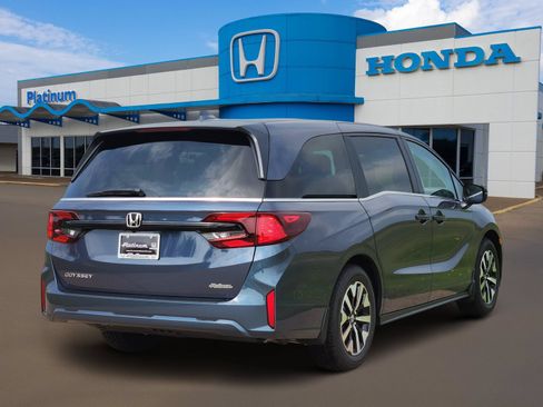 New 2026 Honda Odyssey EX-L image 4
