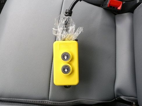 New 2025 Ford F450 XL w/ XL Chrome Package image 34