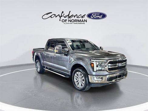 Used 2024 Ford F150 Lariat w/ FX4 Off-Road Package image 11