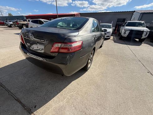 Used 2007 Toyota Camry CE image 11