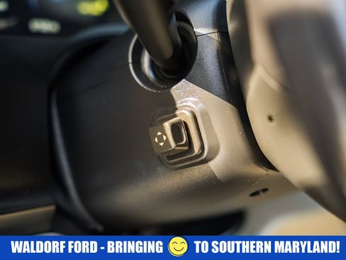 Used 2019 Cadillac Escalade ESV Luxury image 47