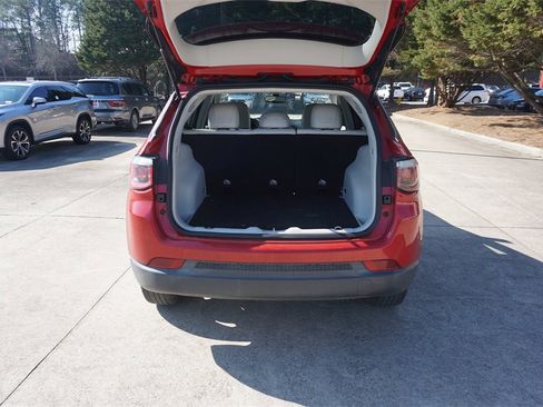 Used 2017 Jeep Compass Latitude w/ Popular Equipment Group image 14