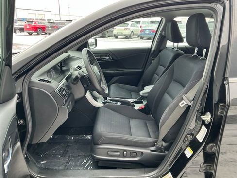Used 2015 Honda Accord Sport image 13