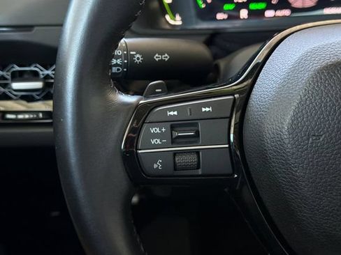 Certified 2023 Honda Accord Touring image 30