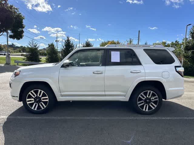Used 2023 Toyota 4Runner Limited AWD/4WD image 2