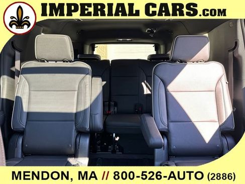 New 2026 Chevrolet Suburban Premier image 36