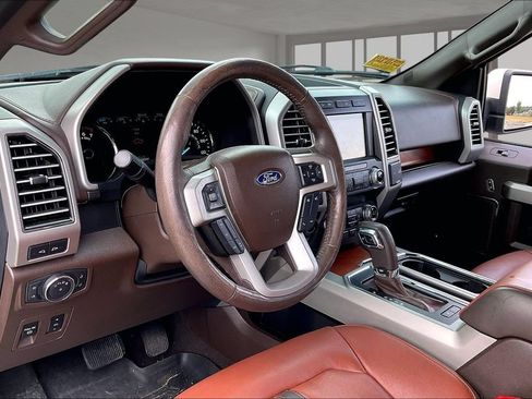 Used 2019 Ford F150 King Ranch w/ Equipment Group 601A Luxury AWD/4WD image 18