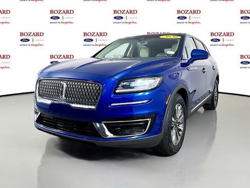 Used 2020 Lincoln Nautilus Reserve image 4