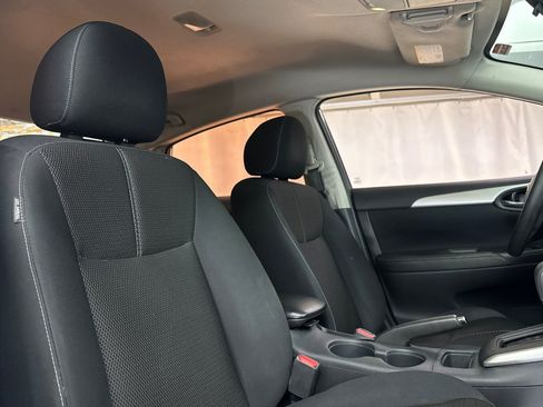 Used 2016 Nissan Sentra S FWD image 30