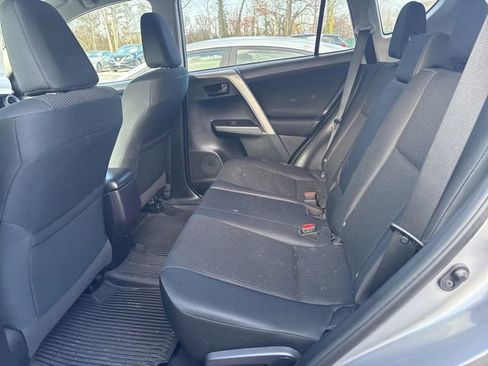 Used 2017 Toyota RAV4 LE image 6