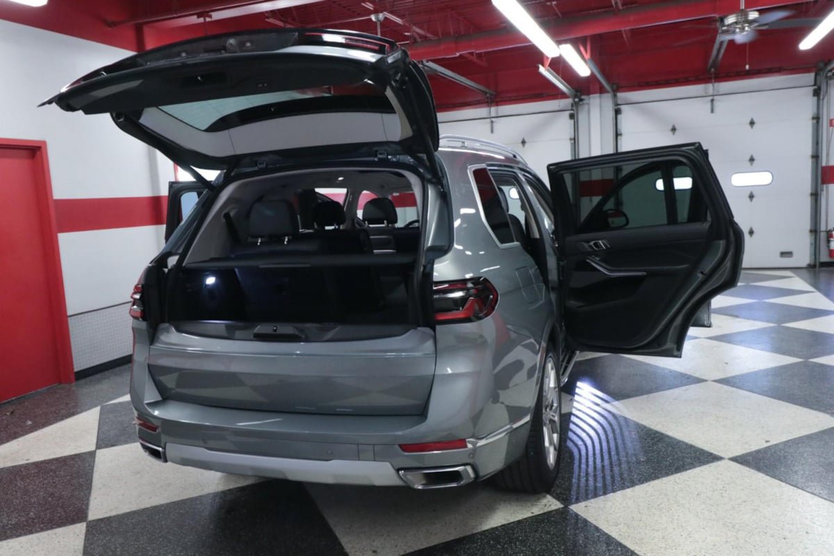 Used 2026 BMW X7 xDrive40i AWD/4WD image 31