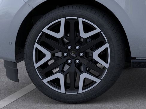 New 2026 Ford Expedition Max Platinum w/ Platinum Ultimate Package image 19