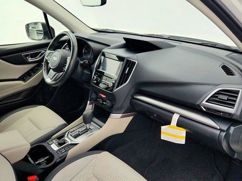 Used 2022 Subaru Forester Premium w/ Popular Package #1 AWD/4WD image 25