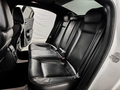 Used 2021 Dodge Charger SXT w/ Leather Interior Group RWD image 10
