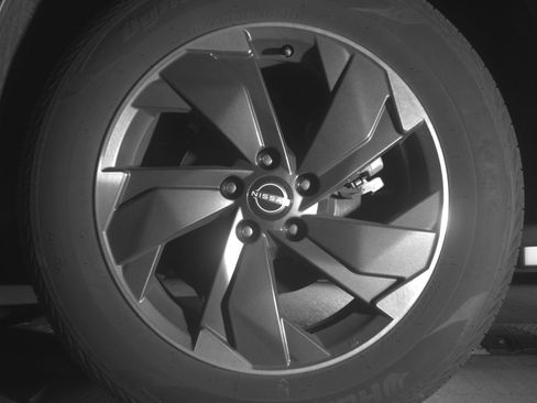 Used 2025 Nissan Rogue SV AWD/4WD image 14