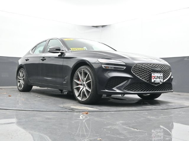 Used 2025 Genesis G70 2.5T AWD/4WD image 46