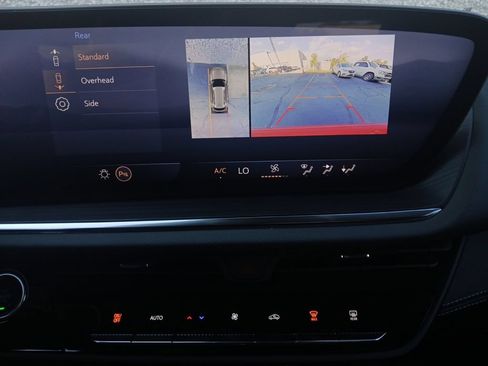 Used 2025 Buick Envision Preferred AWD/4WD image 9