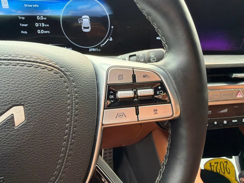Certified 2024 Kia Telluride SX X-Line AWD/4WD image 18