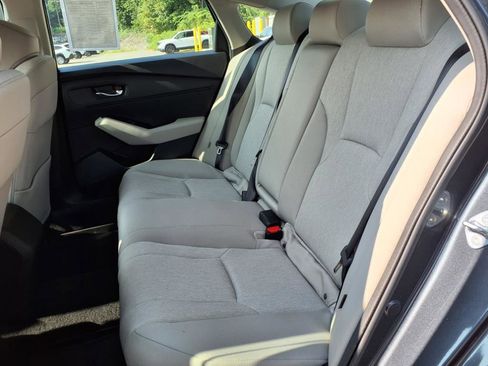 Used 2023 Honda Accord LX image 7