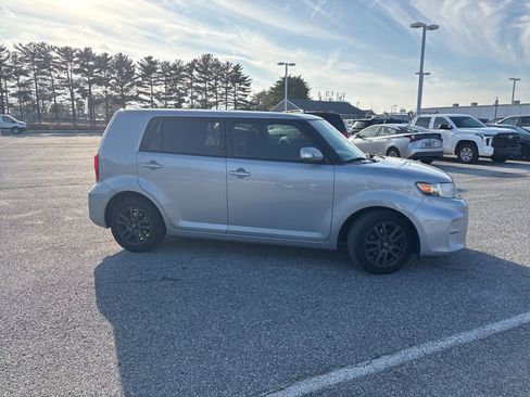 Used 2013 Scion xB 10 Series image 6