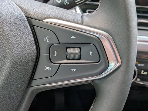 New 2026 Chevrolet Trax ACTIV w/ Driver Confidence Package FWD image 13