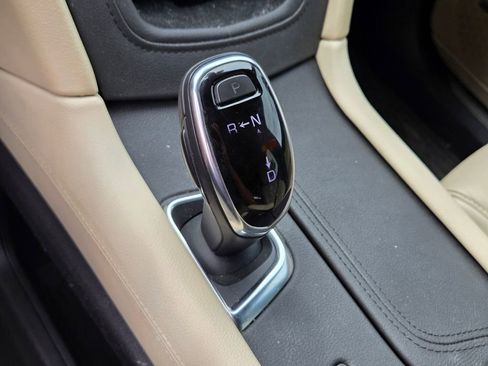 Used 2019 Cadillac XT5 Luxury FWD image 27