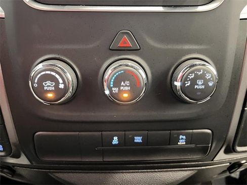 Used 2022 RAM 1500 Classic Warlock image 24